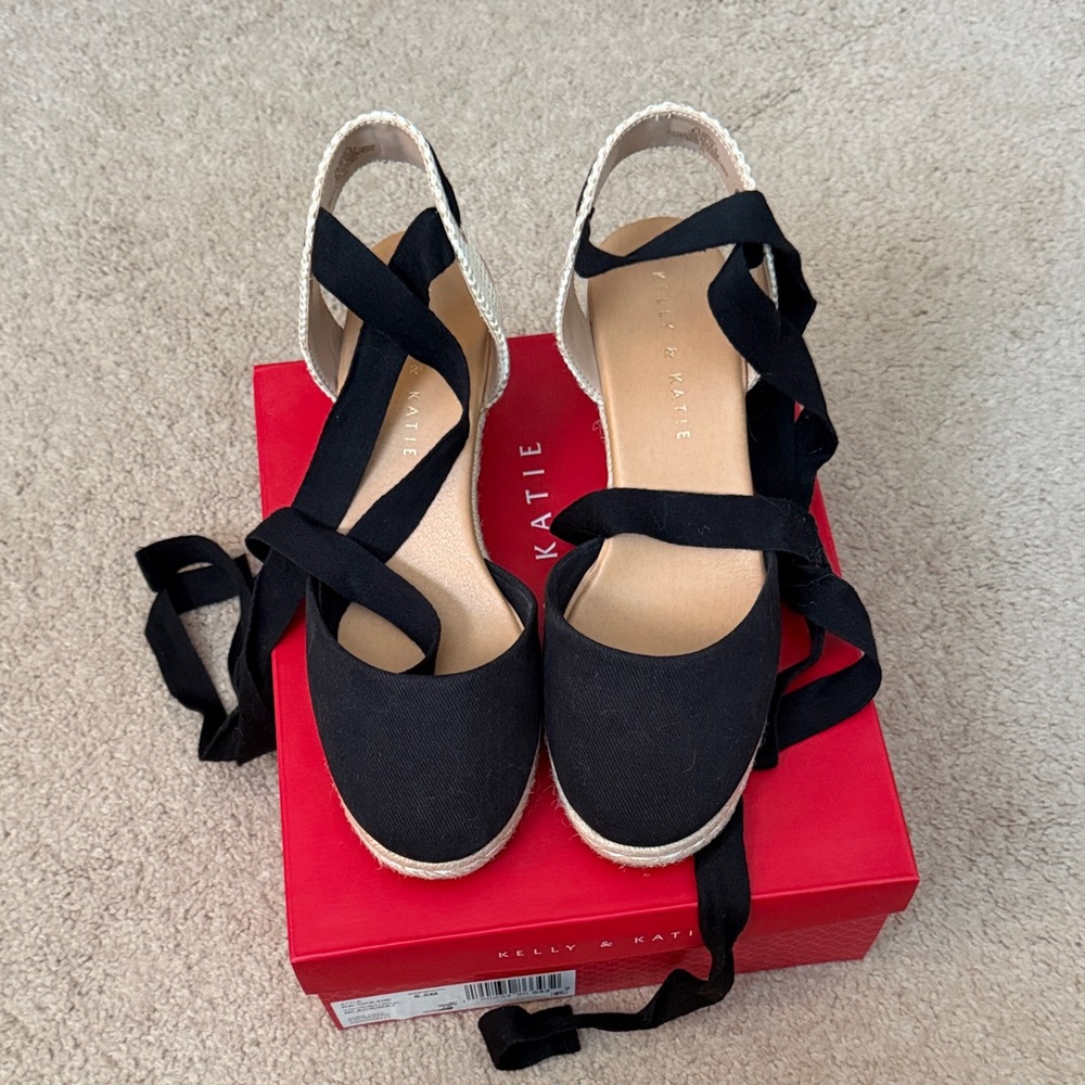 Kelly & Katie Black Espadrille Sandals